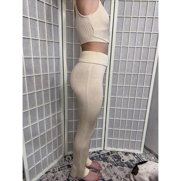 Significant Other Cream Ribbed City Chic Minimalist Classy 2 Piece Set Small - Picture 4 of 15